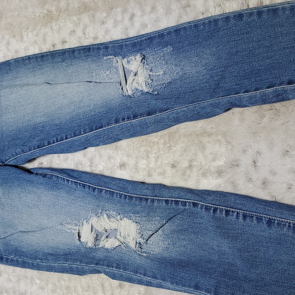 KanCan Lighter Wash Distressed Skinny Jeans w Frayed Hem Size 26 Waist 26.5 In - Picture 3 of 7